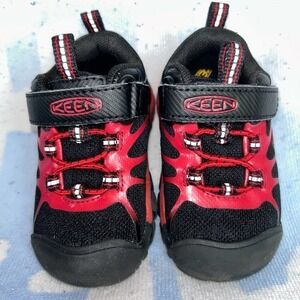NWOT (Store Display) Toddler Size 5 Keen Chandler 2 CNX Sneakers